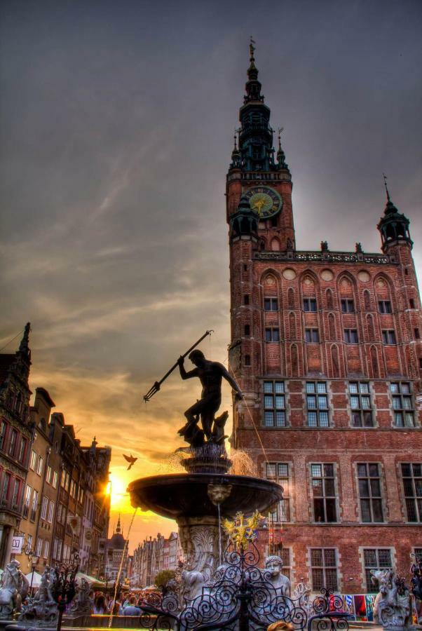 3-Rooms Apartment With Balcony By The Oldtown Gdańsk Exteriör bild